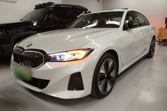 Used BMW i3 2025 eDrive 40 L Midnight Sports Package