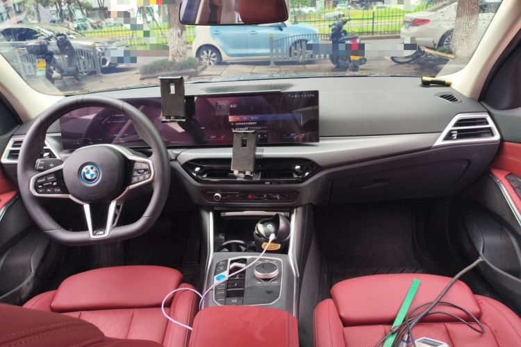 Used BMW i3 2026 Model, eDrive 35 L Center Console
