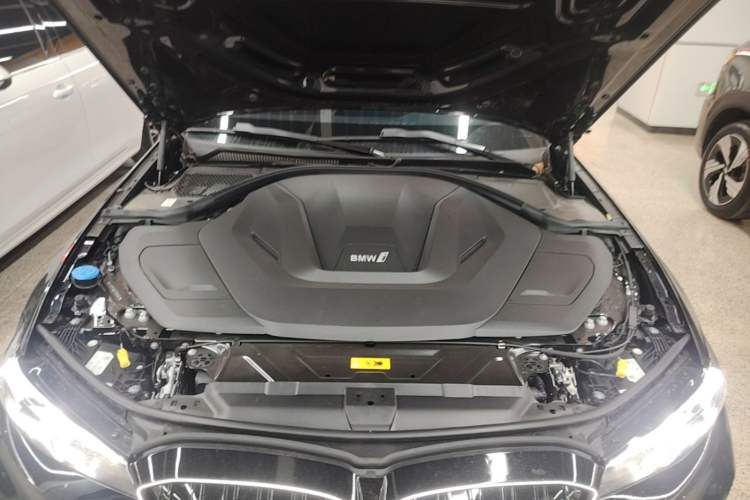 Used BMW i3 2026 Model, eDrive 35 L Engine Bay