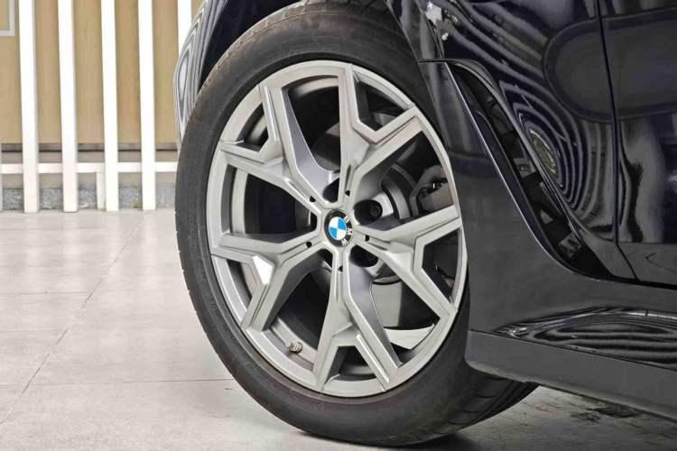 Used BMW i3 2026 Model, eDrive 35 L Exterior 8