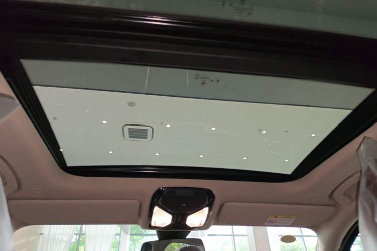 Used BMW i3 2026 Model, eDrive 35 L Headliner
