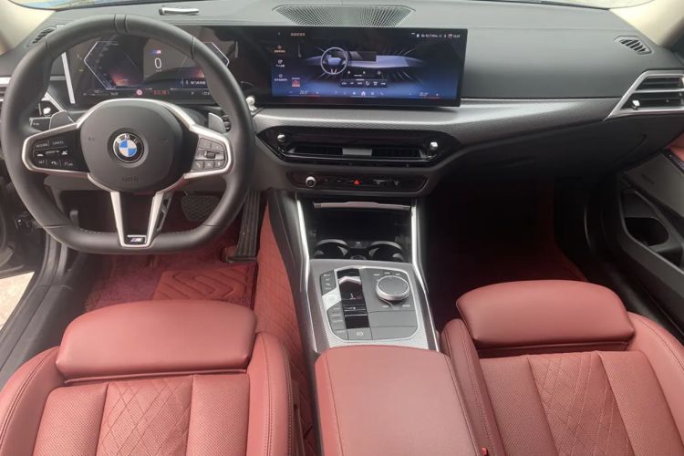 Used BMW i3 2026 Model, eDrive 35 L Interior 11