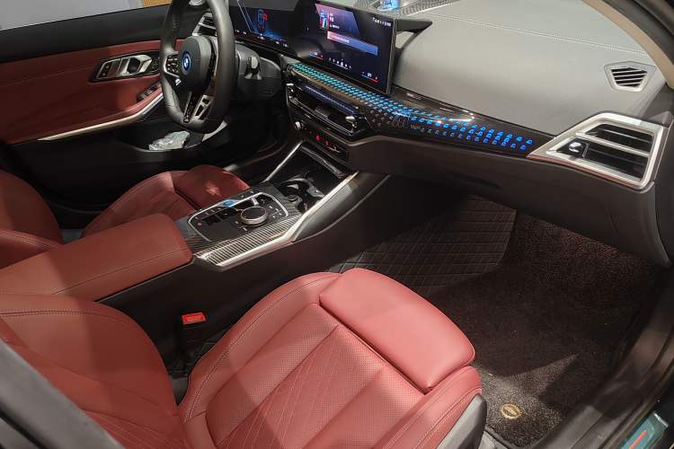 Used BMW i3 2026 Model, eDrive 35 L Interior 3