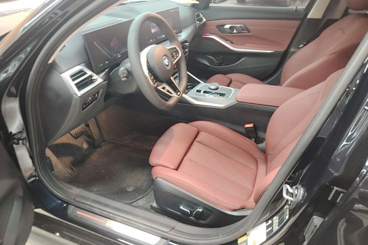 Used BMW i3 2026 Model, eDrive 35 L Left Front Seat