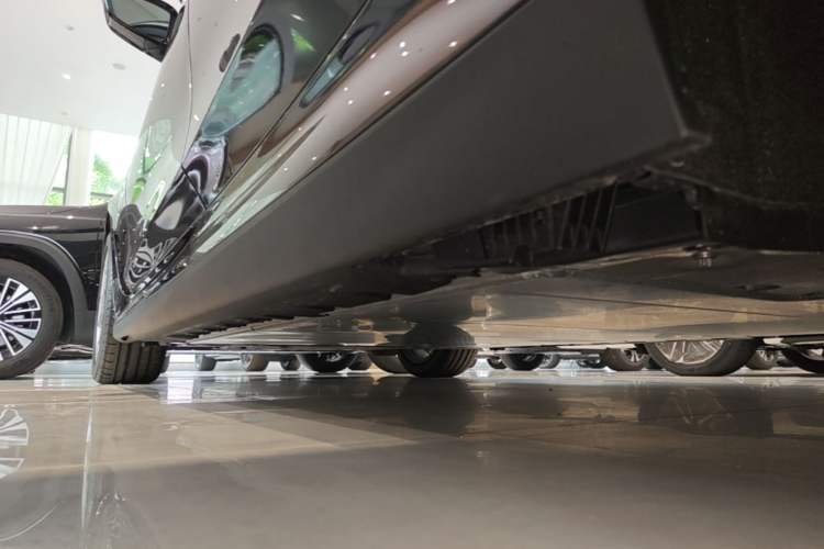 Used BMW i3 2026 Model, eDrive 35 L Left Side Sill