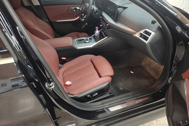 Used BMW i3 2026 Model, eDrive 35 L Right Front Seat