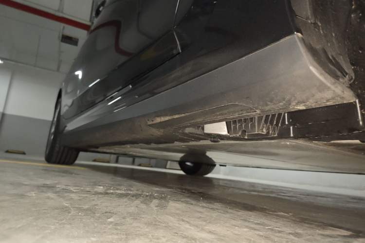Used BMW i3 2026 Model, eDrive 35 L Right Side Sill