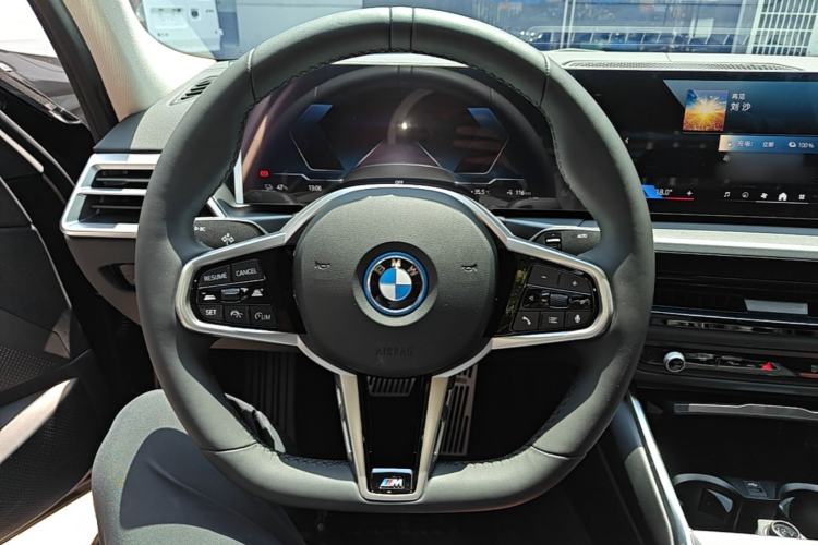 Used BMW i3 2026 Model, eDrive 35 L Steering Wheel