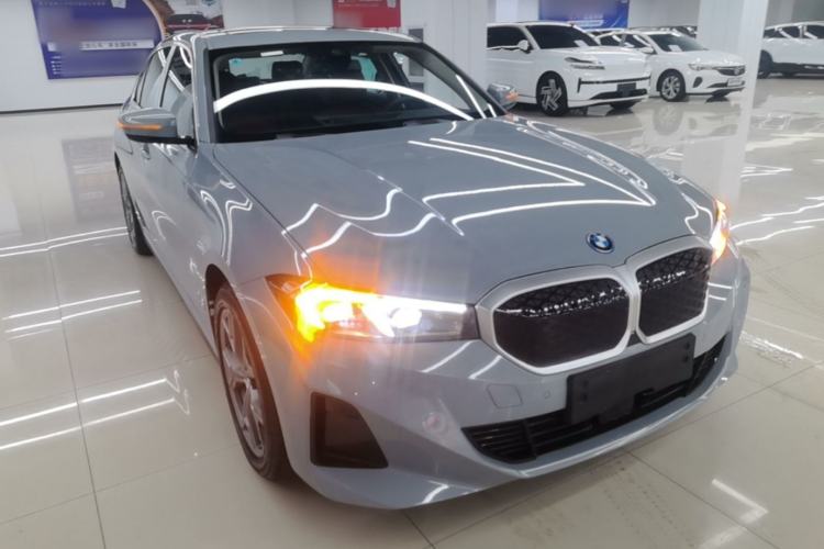 Used BMW i3 2026 Model, eDrive 35 L Front Right 45 Deg