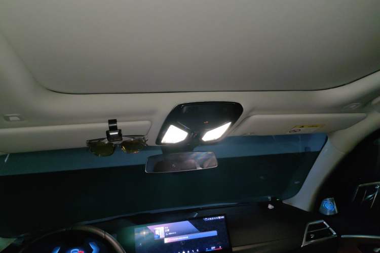 Used BMW i3 2026 Model, eDrive 35 L Headliner