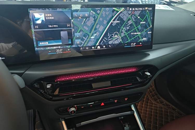Used BMW i3 2026 Model, eDrive 35 L Audio And AC Panel