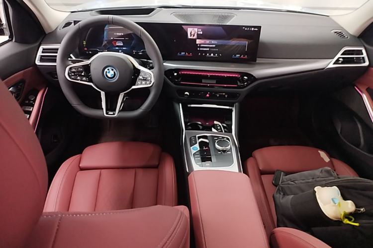 Used BMW i3 2026 Model Facelifted eDrive 40 L Midnight Package Center Console