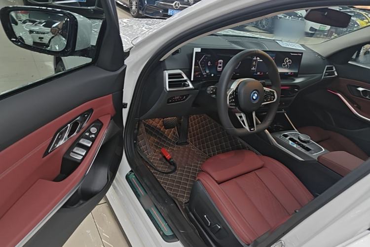 Used BMW i3 2026 Model, eDrive 35 L Driver Seat