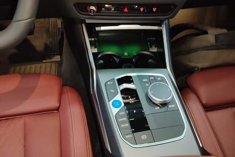Used BMW i3 2026 Model, eDrive 35 L Gear Lever