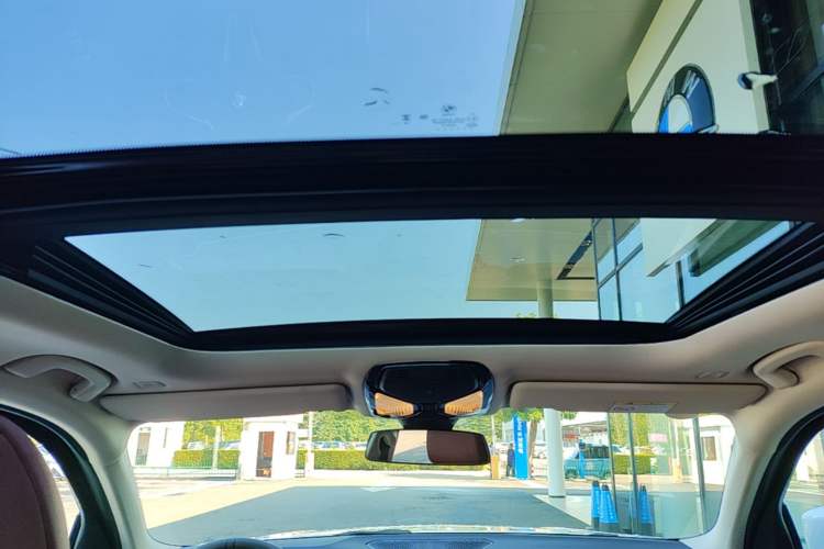 Used BMW i3 2026 Model, eDrive 35 L Headliner