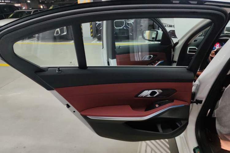 Used BMW i3 2026 Model, eDrive 35 L Left Rear Door Interior