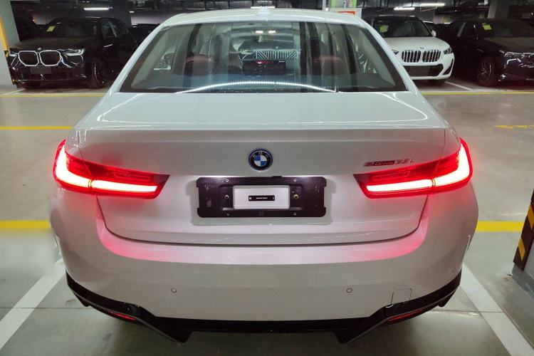 Used BMW i3 2026 Model, eDrive 35 L Rear