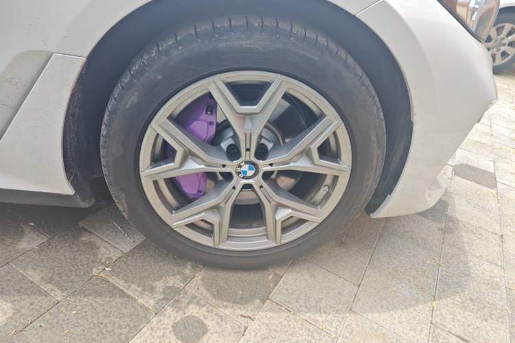 Used BMW i3 2026 Model, eDrive 35 L Right Front Wheel Hub
