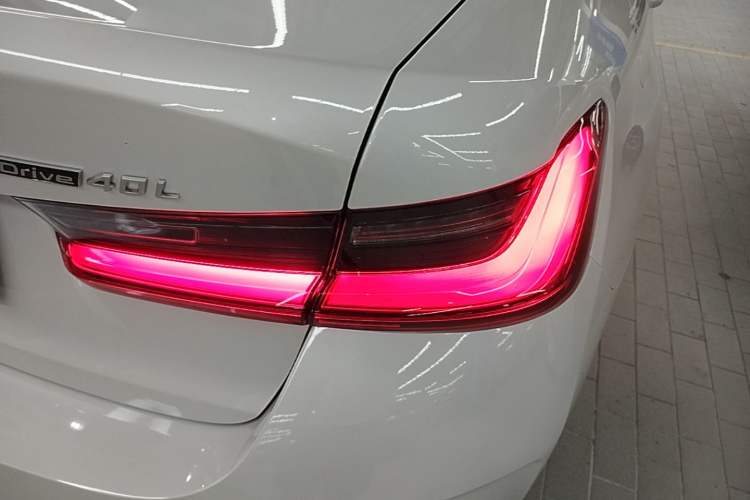 Used BMW i3 2026 Model Facelifted eDrive 40 L Midnight Package Right Rear Taillight