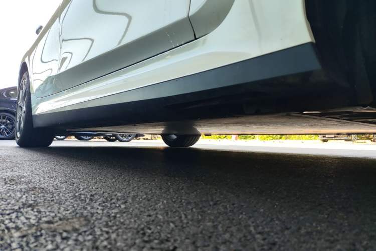 Used BMW i3 2026 Model, eDrive 35 L Right Side Sill