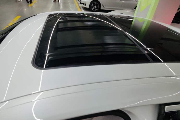Used BMW i3 2026 Model, eDrive 35 L Roof