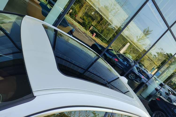 Used BMW i3 2026 Model, eDrive 35 L Roof
