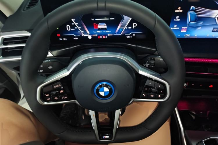 Used BMW i3 2026 Model, eDrive 35 L Steering Wheel
