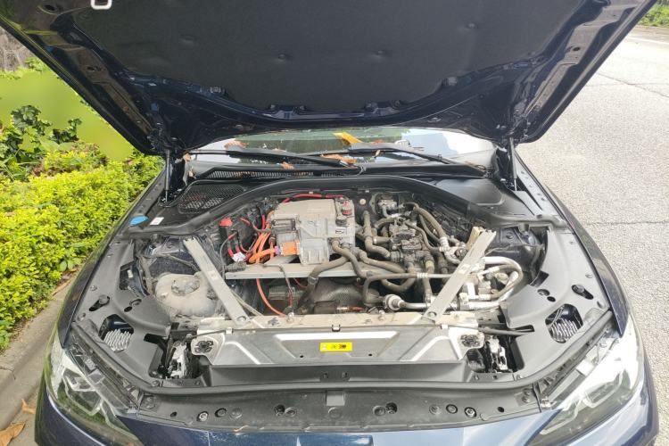 Used BMW i4 2022 eDrive40 Engine Bay