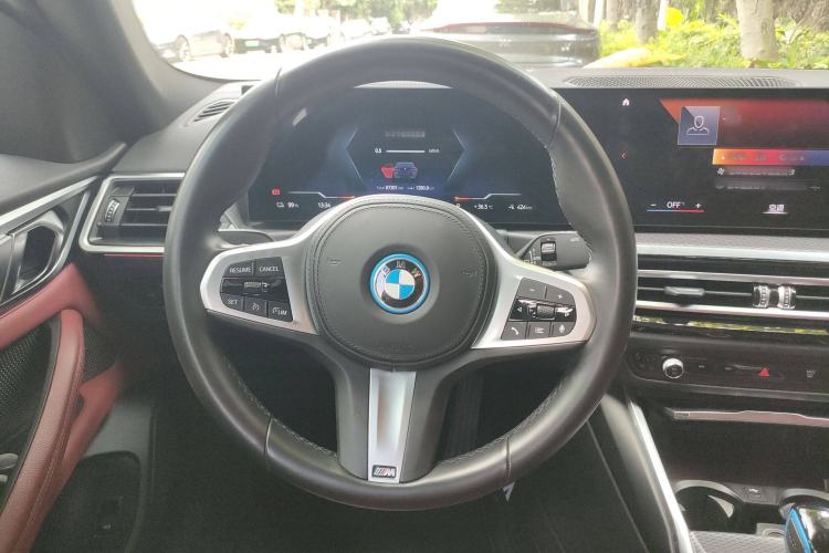Used BMW i4 2022 eDrive40 Steering Wheel