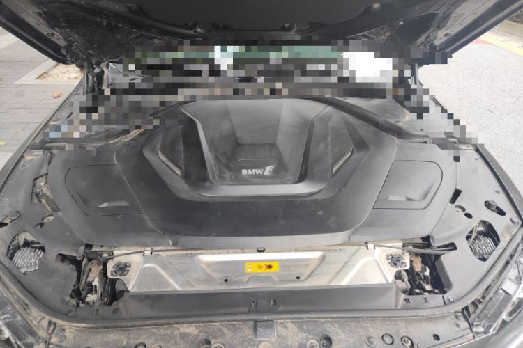 Used BMW i4 2022 eDrive40 Engine Bay