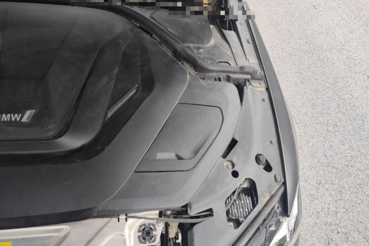 Used BMW i4 2022 eDrive40 Engine Bay Left