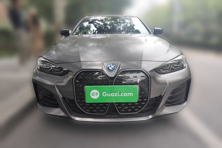 Used BMW i4 2022 eDrive40 Front