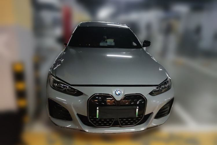 Used BMW i4 2022 eDrive40 Front