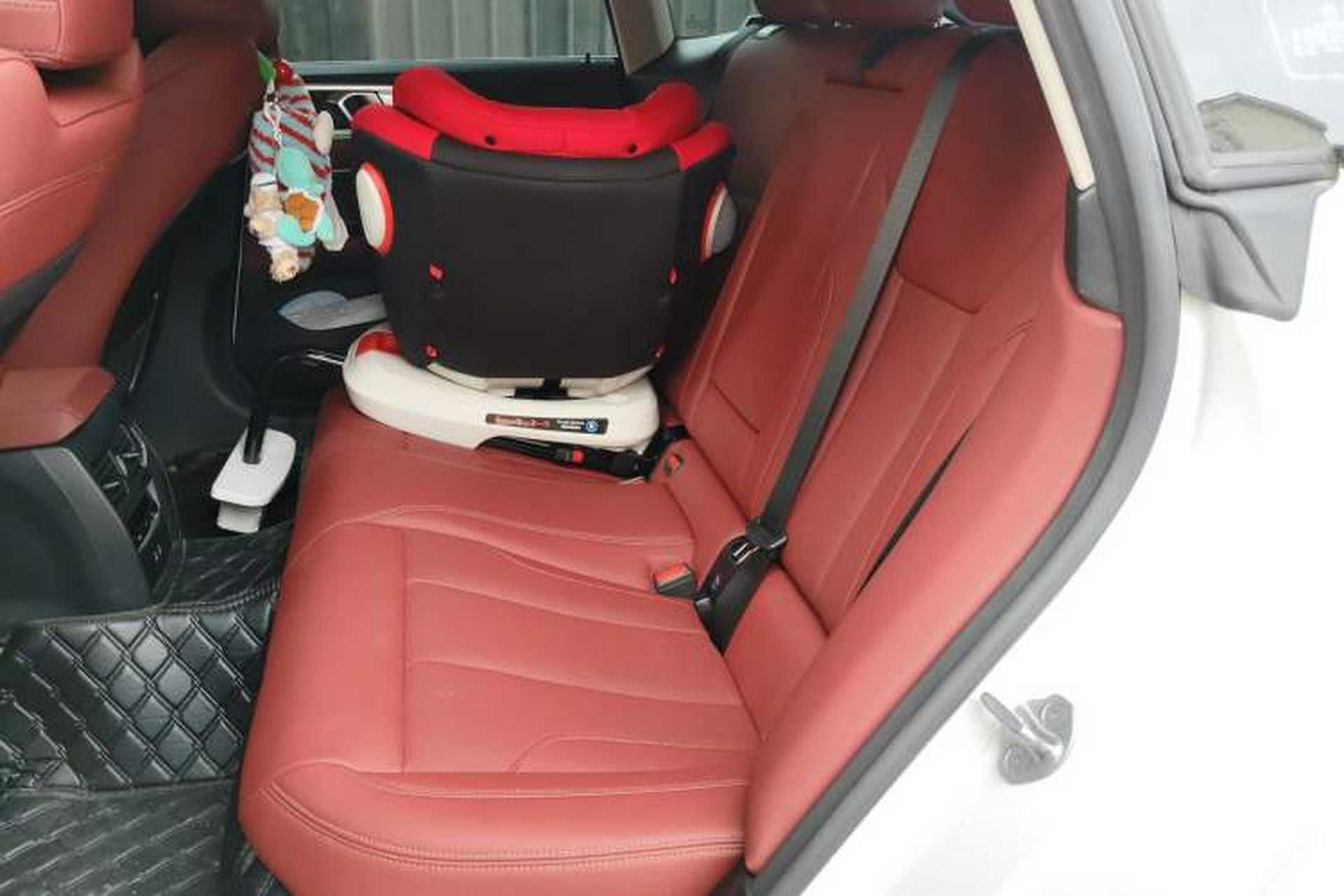 Used BMW i4 2023 eDrive35 Left Rear Seat
