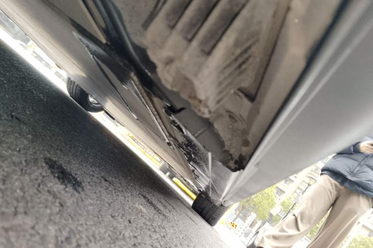 Used BMW i4 2022 M50 Chassis Rear Right