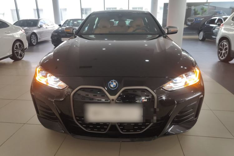 Used BMW i4 2022 M50 Exterior 1