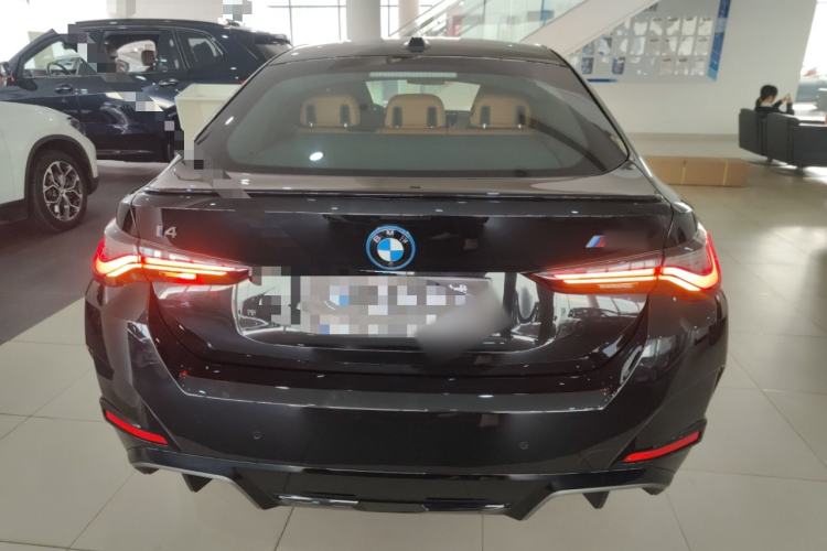 Used BMW i4 2022 M50 Exterior 4