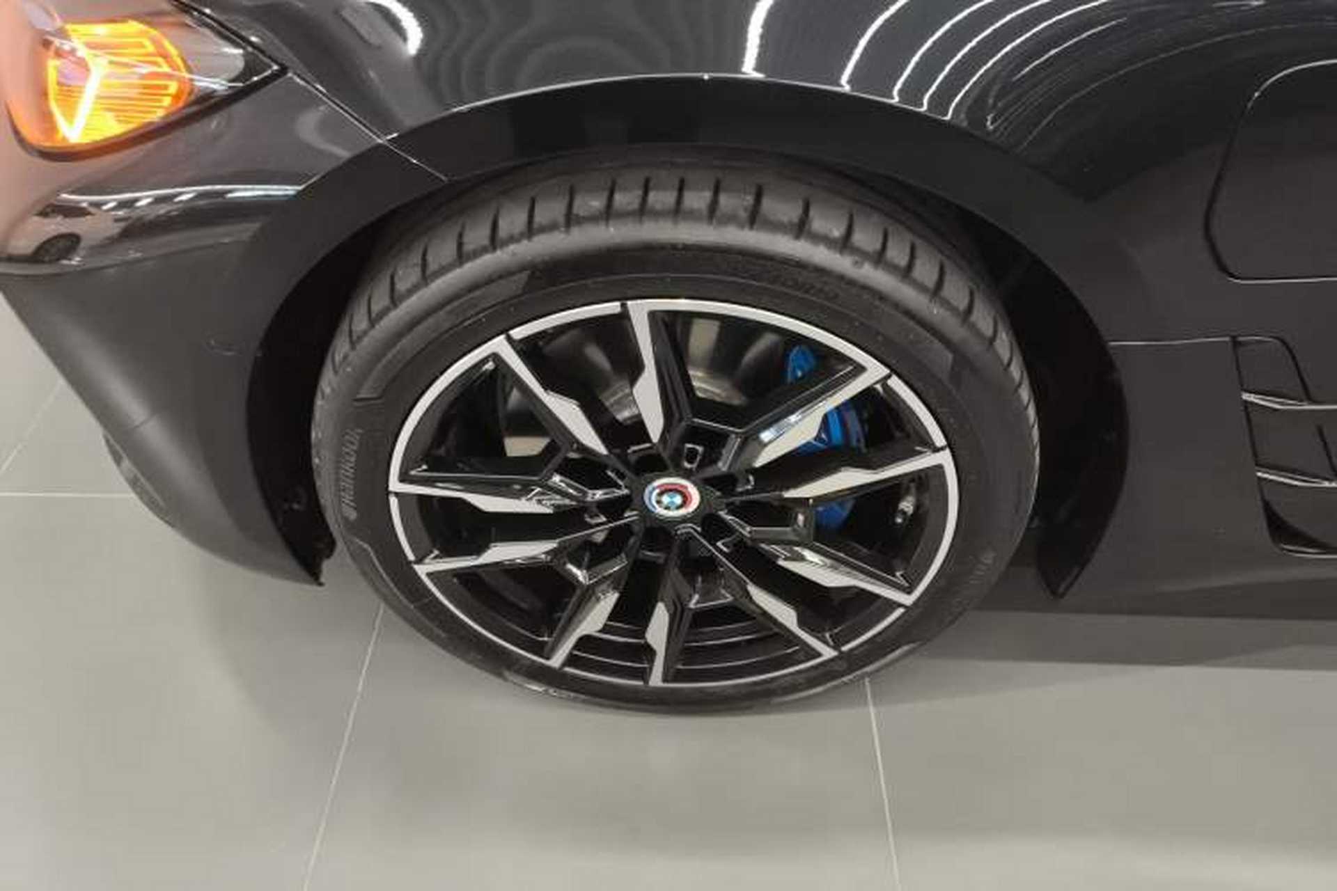 Used BMW i4 2022 M50 Exterior 4