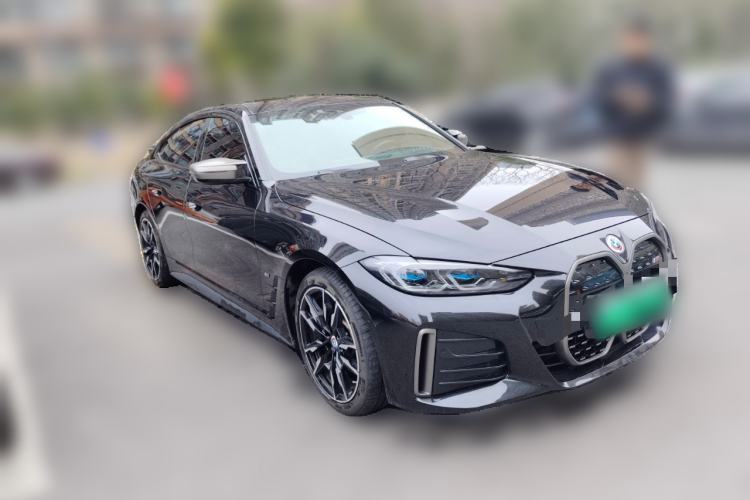 Used BMW i4 2022 M50 Front Right 45 Deg