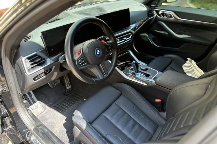 Used BMW i4 2022 M50 Interior 2
