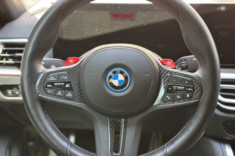 Used BMW i4 2022 M50 Interior 5