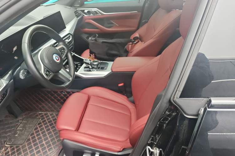 Used BMW i4 2022 eDrive40 Left Front Seat
