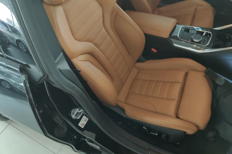 Used BMW i4 2022 M50 Right Front Seat