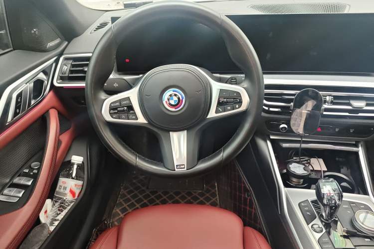Used BMW i4 2022 eDrive40 Steering Wheel