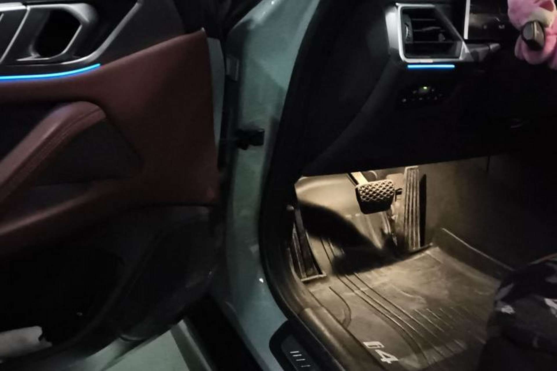 Used BMW i4 2022 eDrive40 Driver Seat