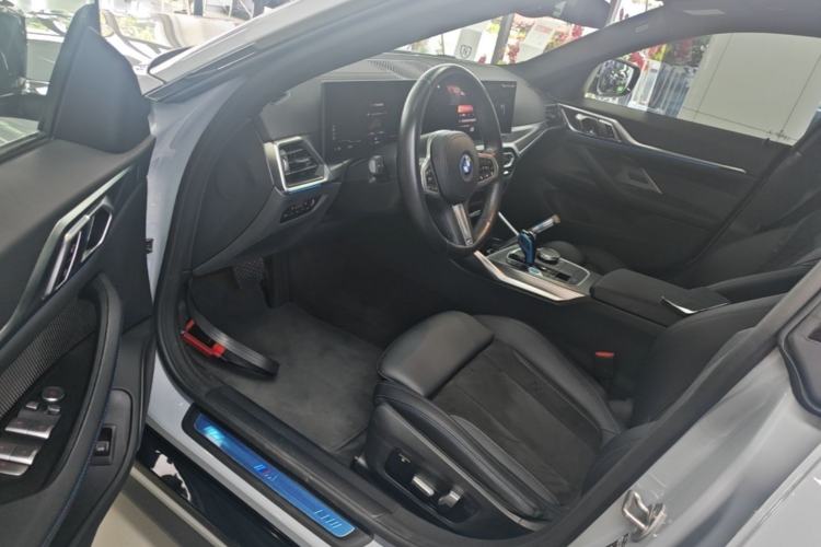 Used BMW i4 2022 eDrive40 Driver Seat