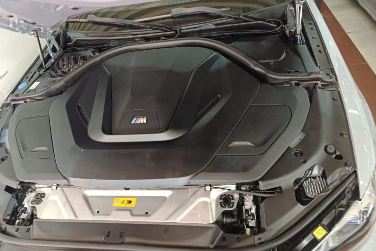 Used BMW i4 2022 M50 Engine Bay