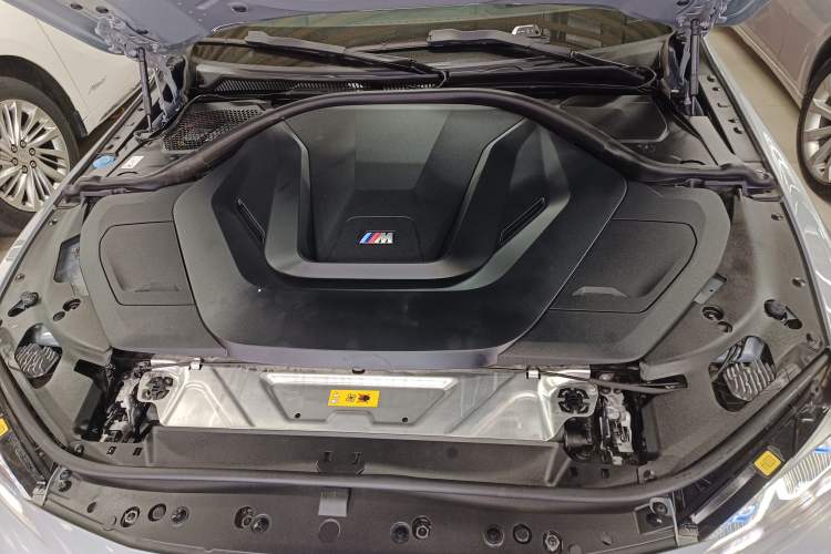 Used BMW i4 2022 M50 Engine Bay