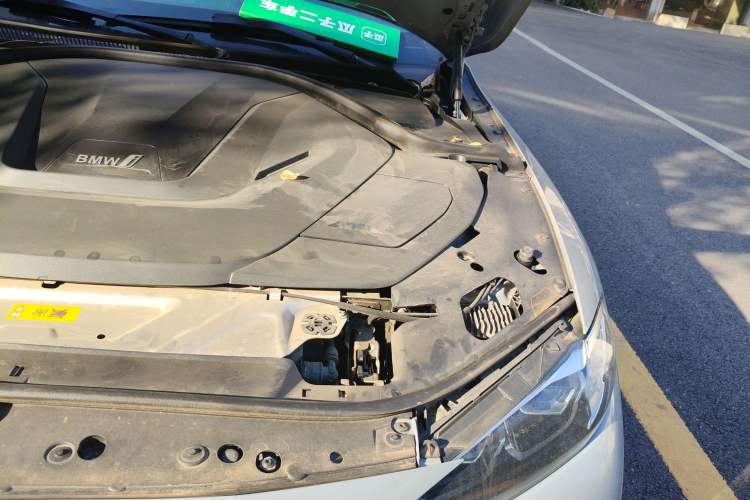 Used BMW i4 2022 eDrive40 Engine Bay Left