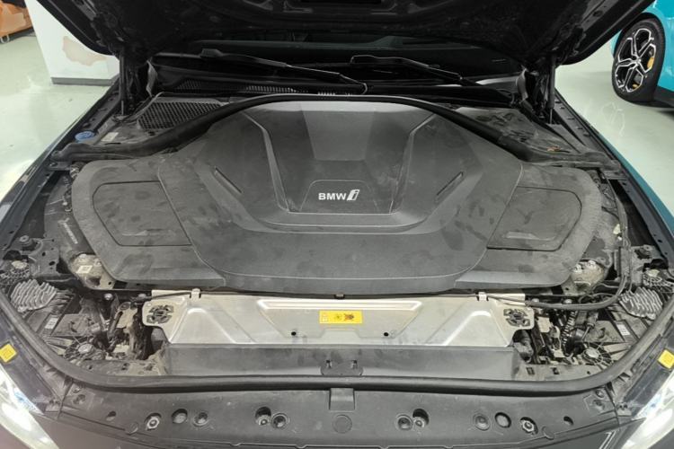 Used BMW i4 2022 M50 Engine Bay
